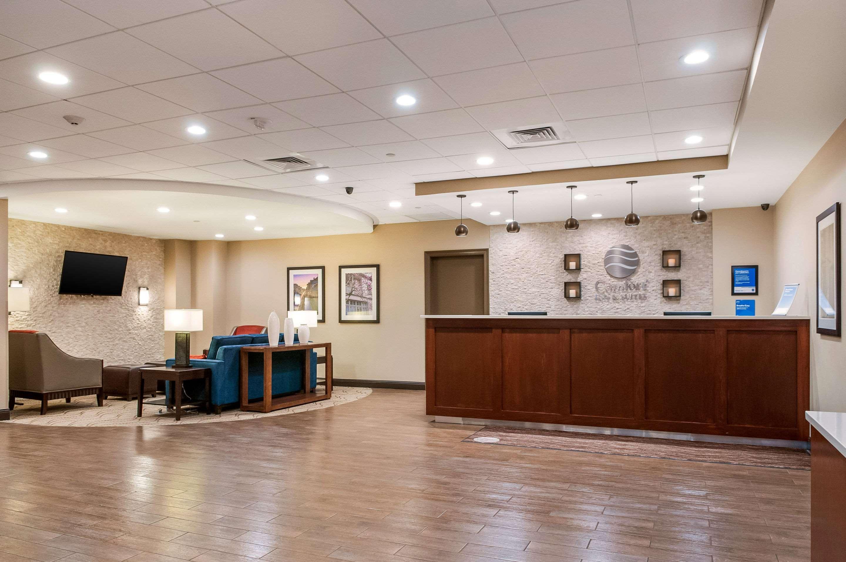 Comfort Inn & Suites At Copeland Tower Метайри Екстериор снимка