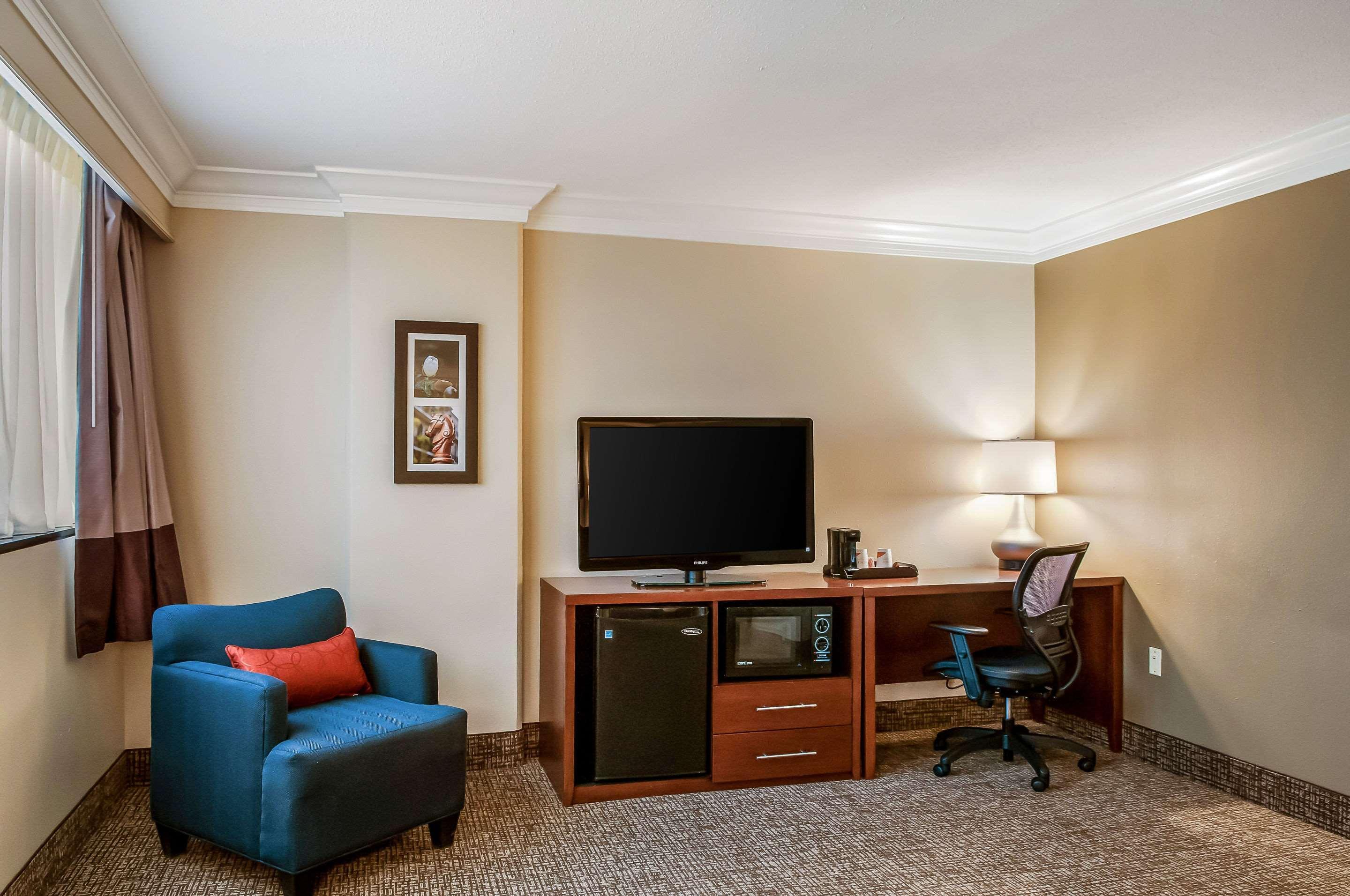 Comfort Inn & Suites At Copeland Tower Метайри Екстериор снимка