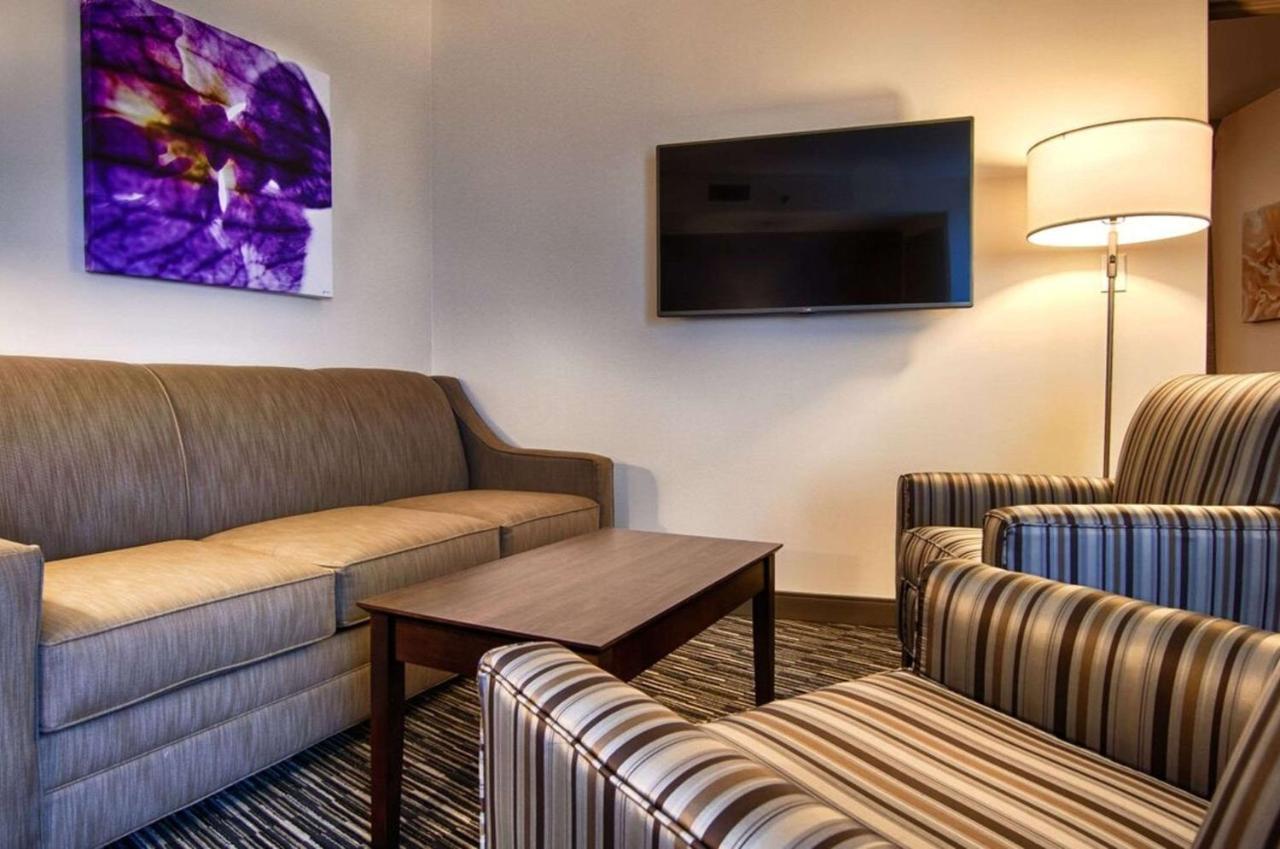 Comfort Inn & Suites At Copeland Tower Метайри Екстериор снимка